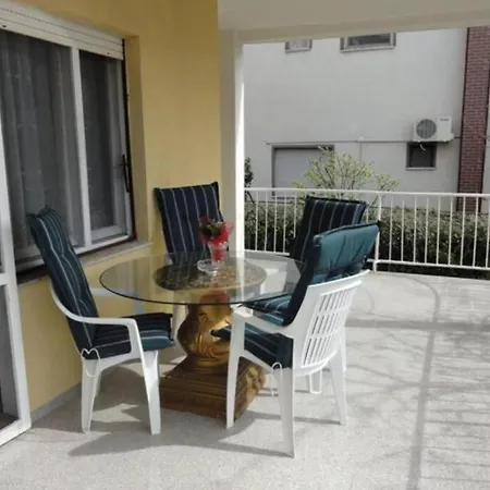 Appartement Croatia Borik Big Family On The Sea View Number 3 Zadar